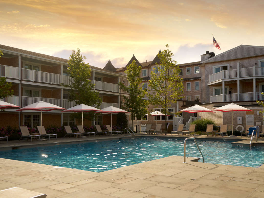 The Roxana Harbor View Hotel