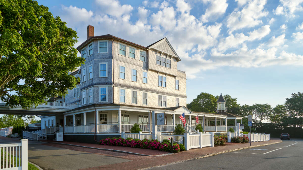 An exterior photo of the Harbor View Hotel on Martha's Vineyard