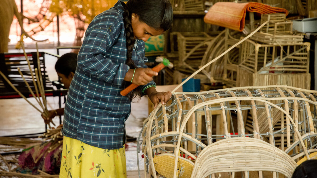 A woman making the Elephant Sculpture.