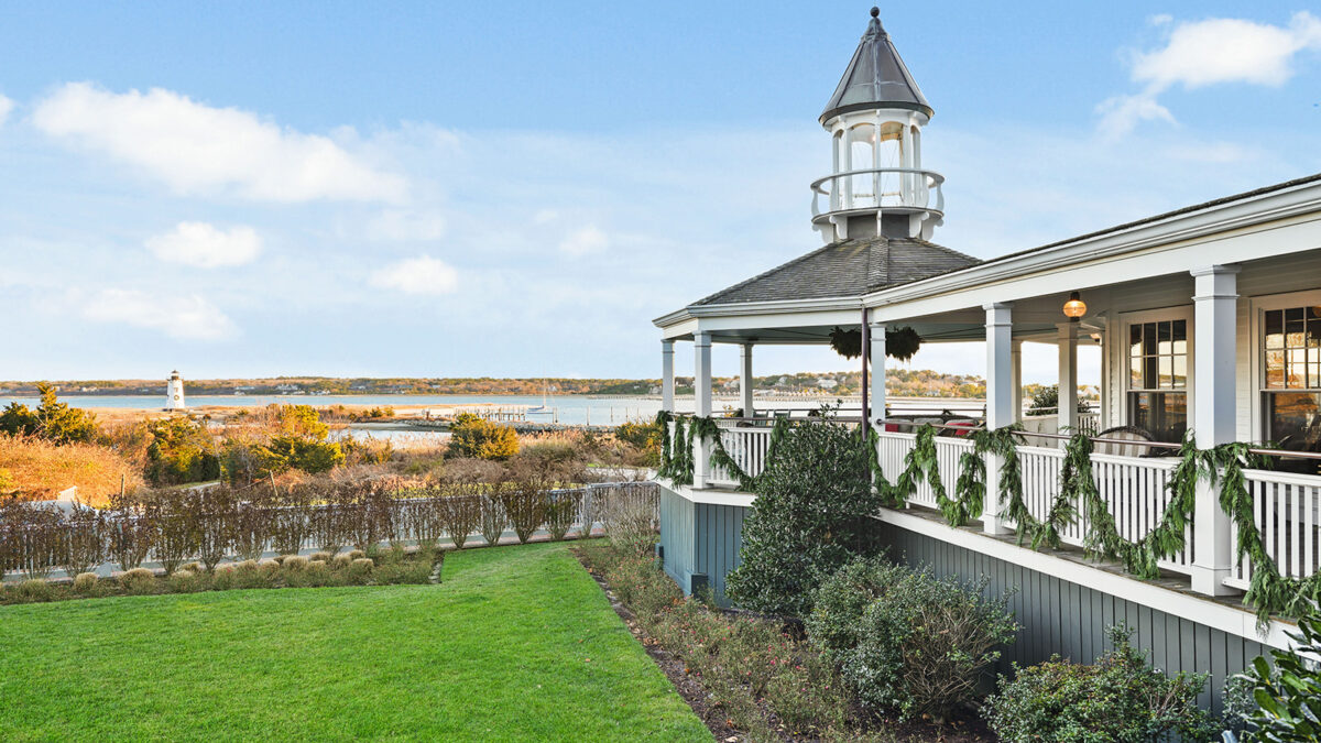 The Harbor View Veranda and the Harbor View.